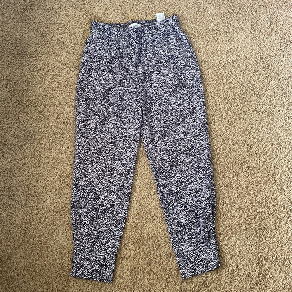 Ultra high rise Abercrombie pants size medium